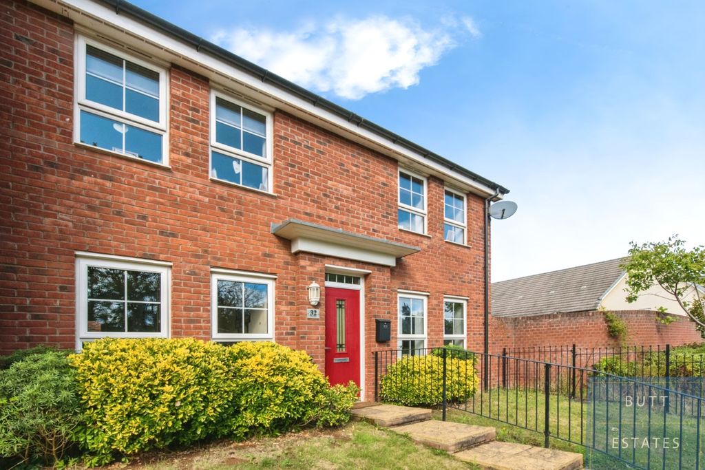 Property photo 1 of 10