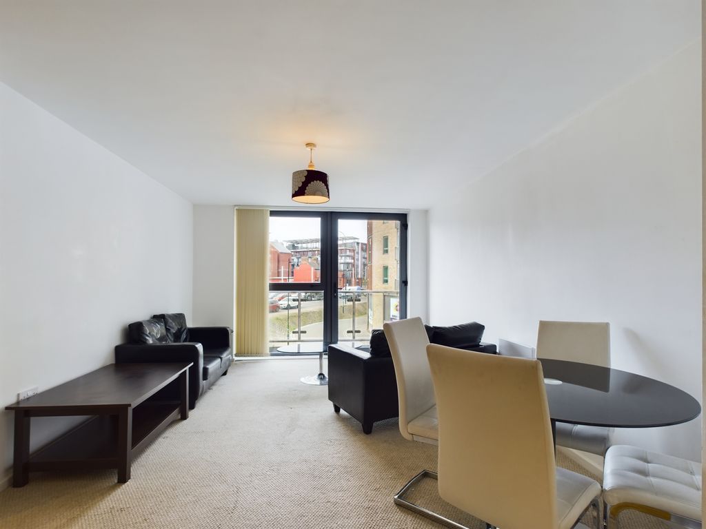 Property photo 3 of 13