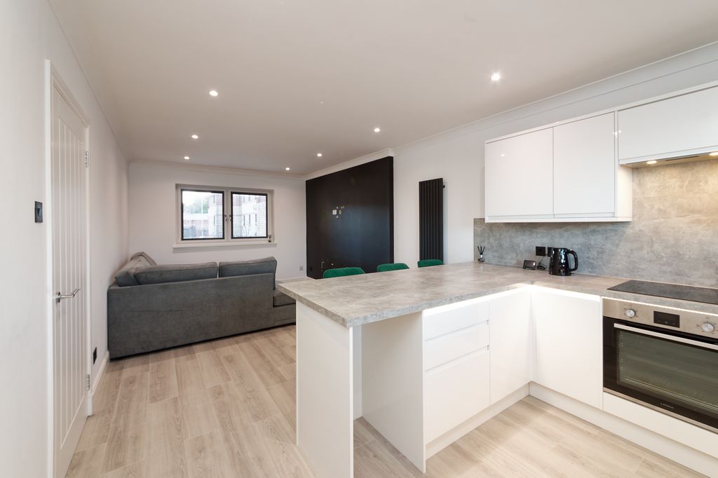 Property photo 2 of 13 Property Image 2