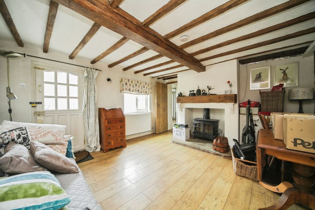 Property photo 2 of 28 Pbox-Img.Jpg