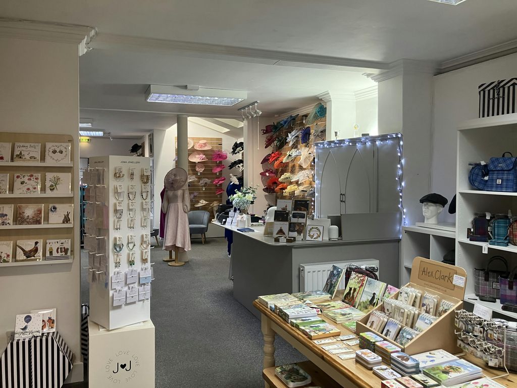 Property photo 2 of 9 Img_0887.Jpg