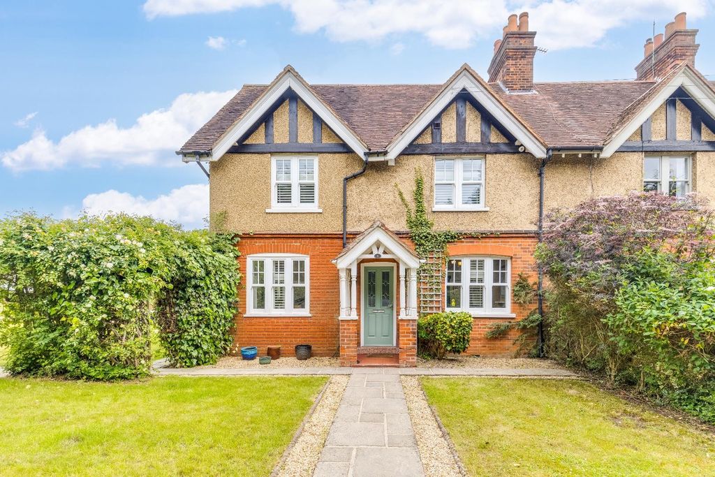 Property photo 1 of 61 Home Farm Cottages 8-62.Jpg