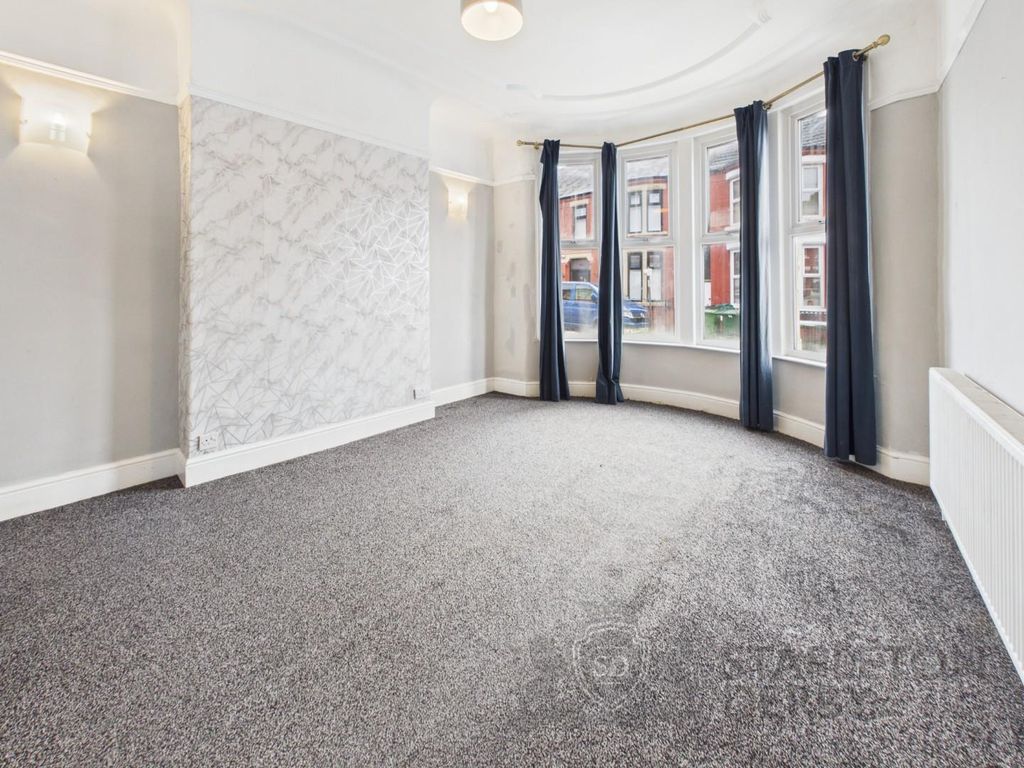 Property photo 3 of 11 Cam04709G0-Pr0337-Still007.Jpg