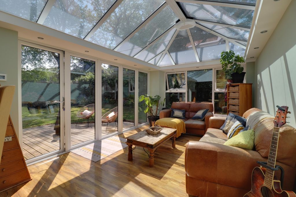 Property photo 1 of 21 Orangery