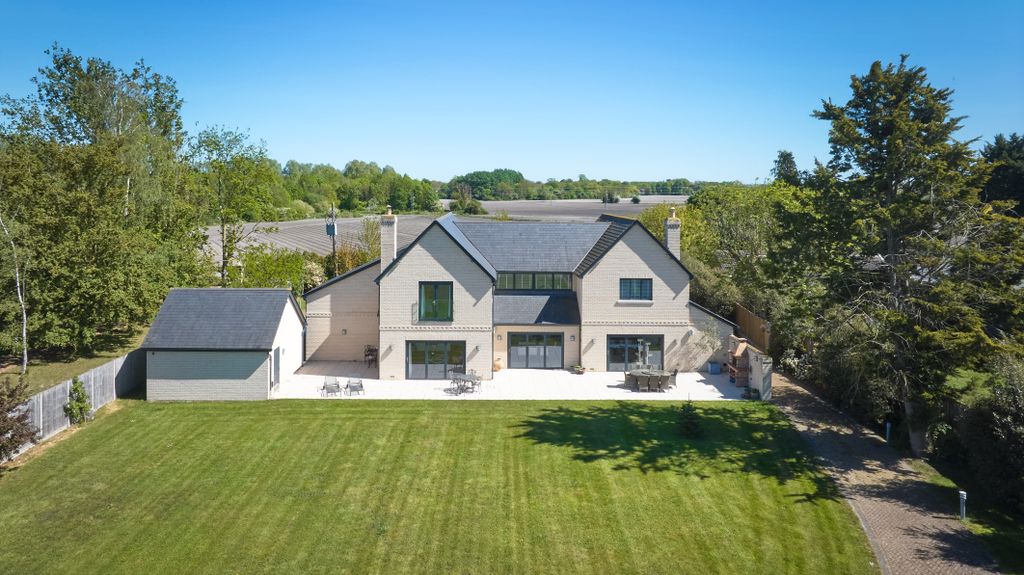 Property photo 1 of 29 The Orchard 3004260051
