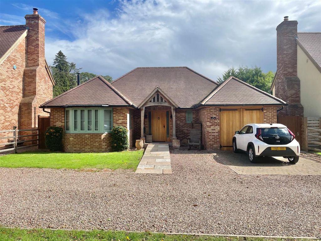 Property photo 1 of 11 Front.Jpg