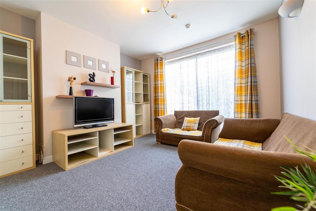 Property photo 2 of 17 Fas03952.Jpg