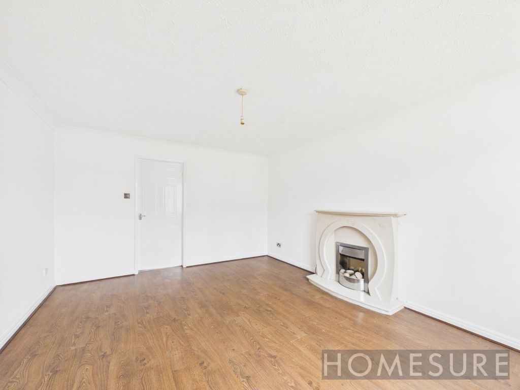 Property photo 3 of 21 Picture No. 02