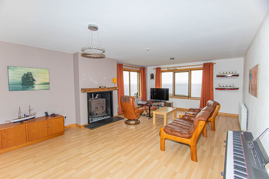 Property photo 3 of 18 Not Specified