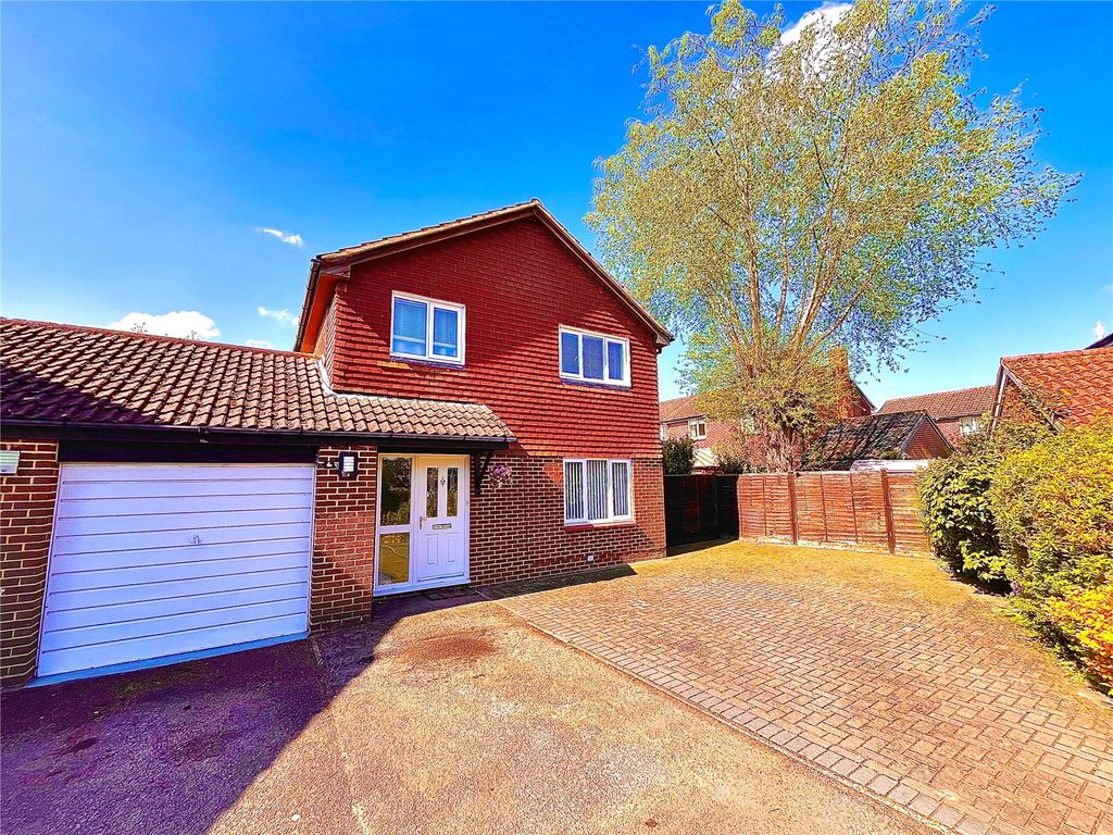 Property photo 1 of 25 Picture No. 32
