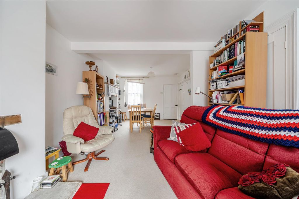 Property photo 3 of 27 1479355-17-6A3018Ad2d15F.Jpg