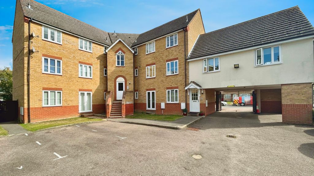 Property photo 1 of 16