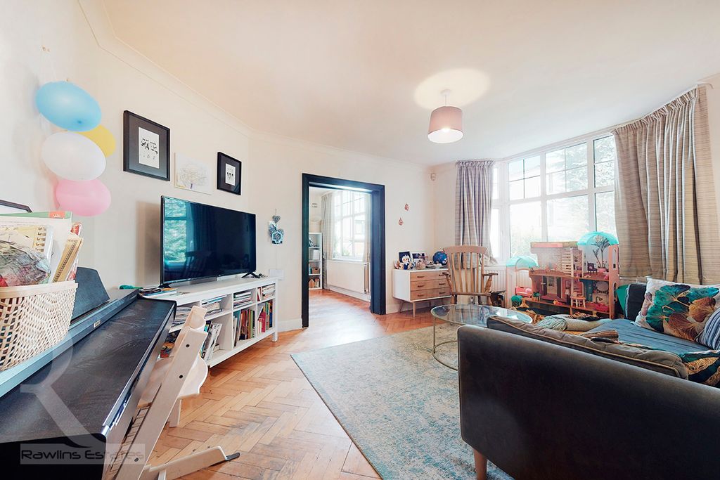 Property photo 1 of 27
