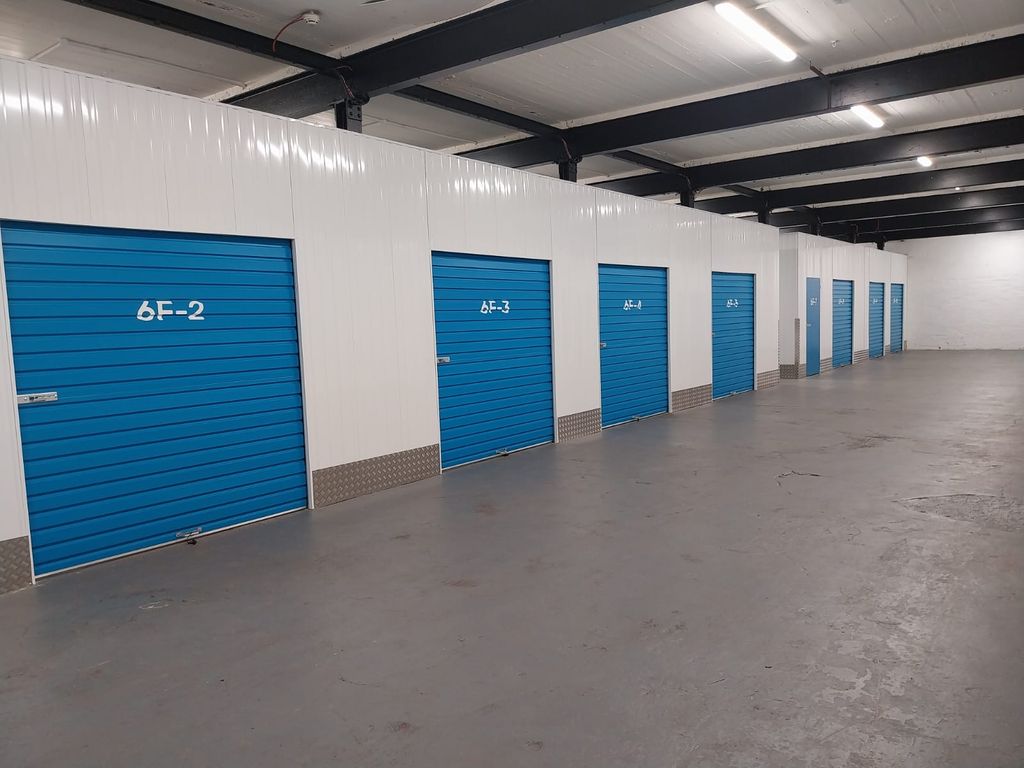 Property photo 2 of 6