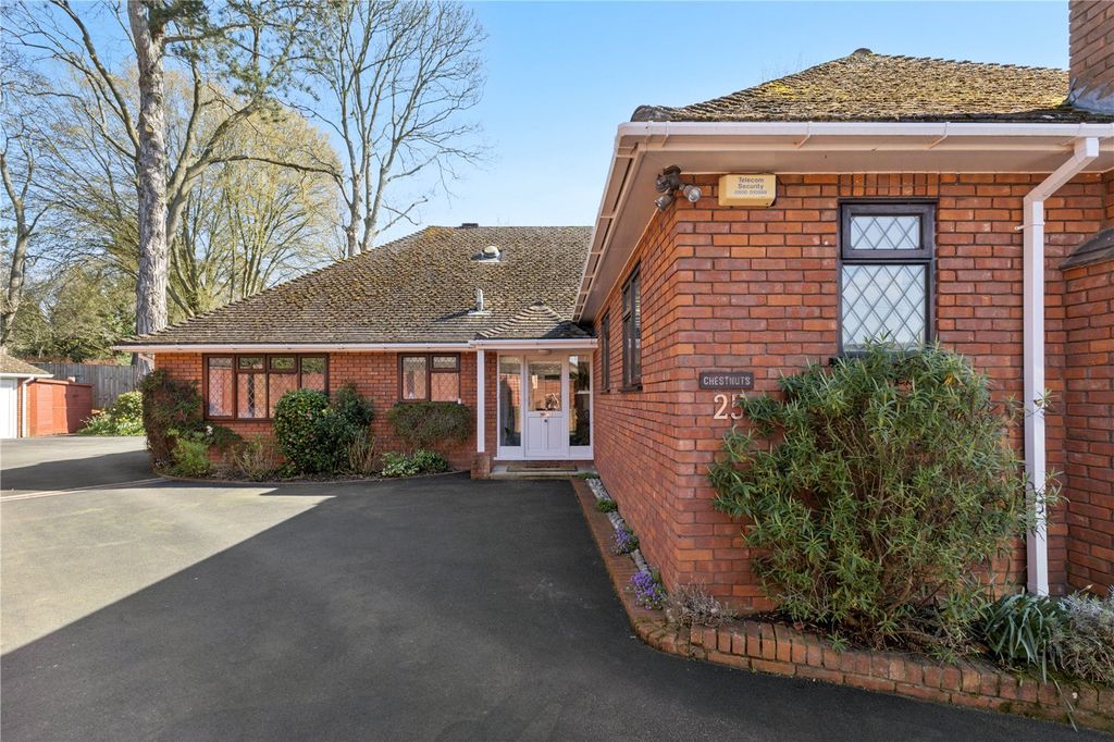 Property photo 1 of 13 Frontage