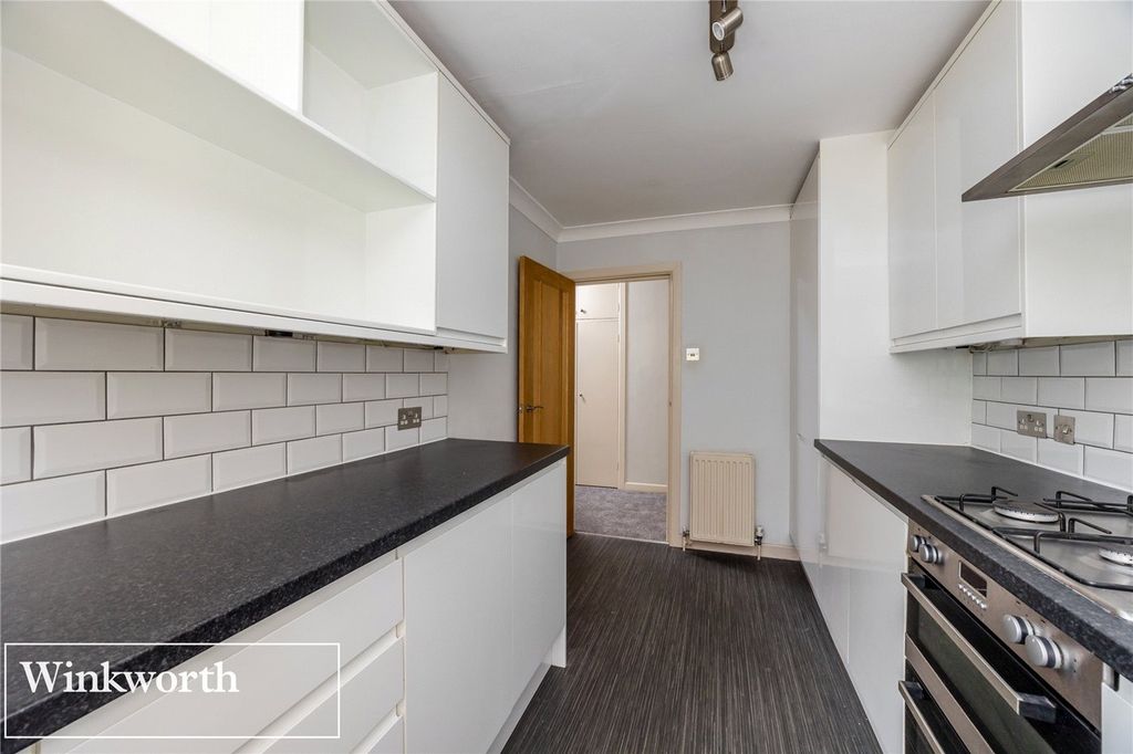 Property photo 3 of 10 Picture No. 05