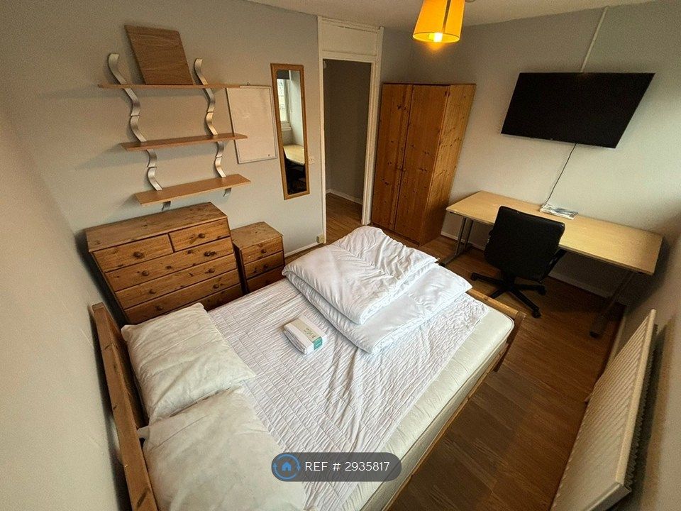 Property photo 2 of 13 Room 1