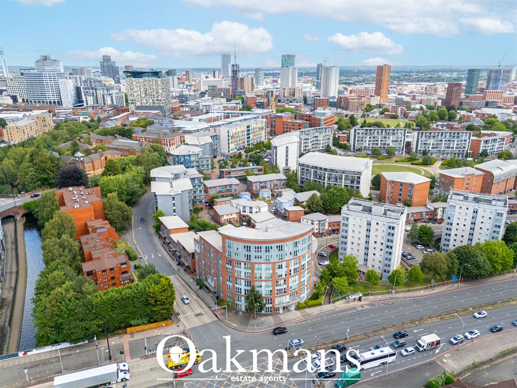 Property photo 2 of 20 Picture No. 03