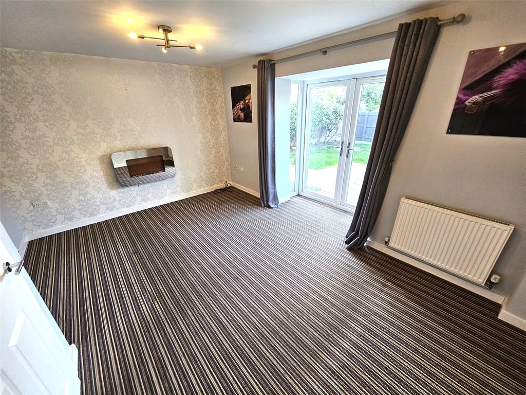 Property photo 3 of 18 Picture No. 04