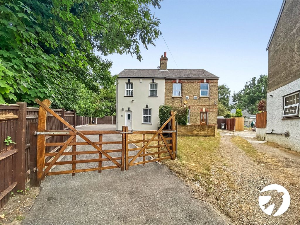 Property photo 1 of 11 Picture No. 01