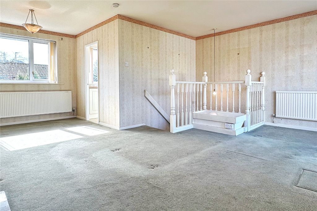 Property photo 3 of 23 Living Room