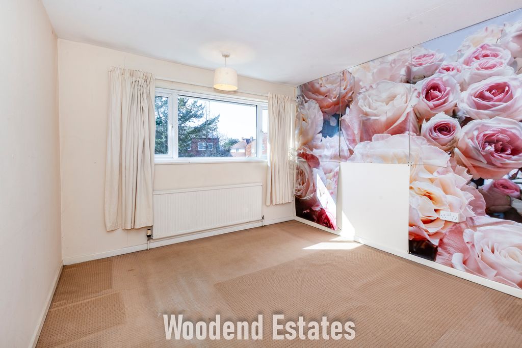 Property photo 3 of 23