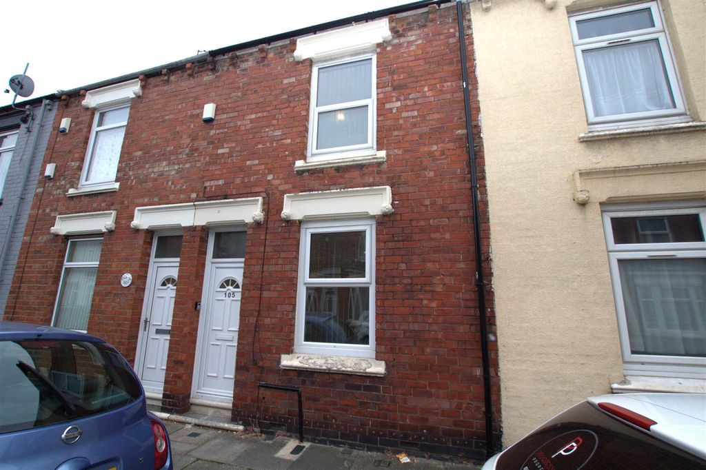 Property photo 1 of 9 77 Portman Front.Jpg