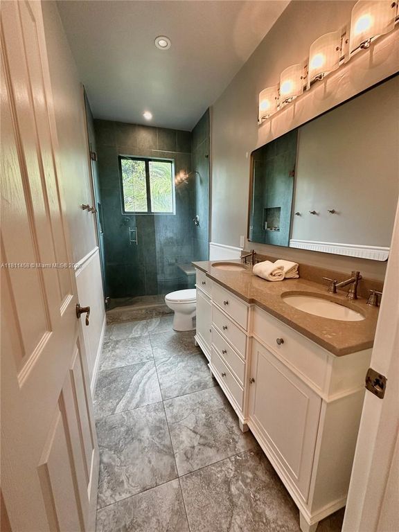 Property photo 3 of 3 <Alttext/>