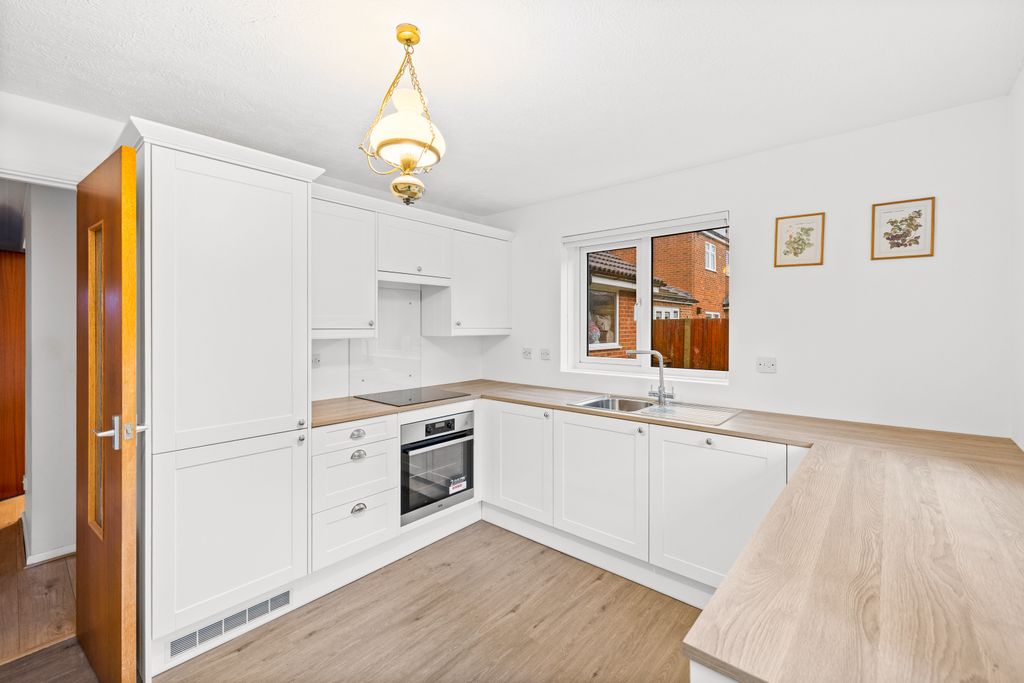 Property photo 3 of 22 Image19.Jpg