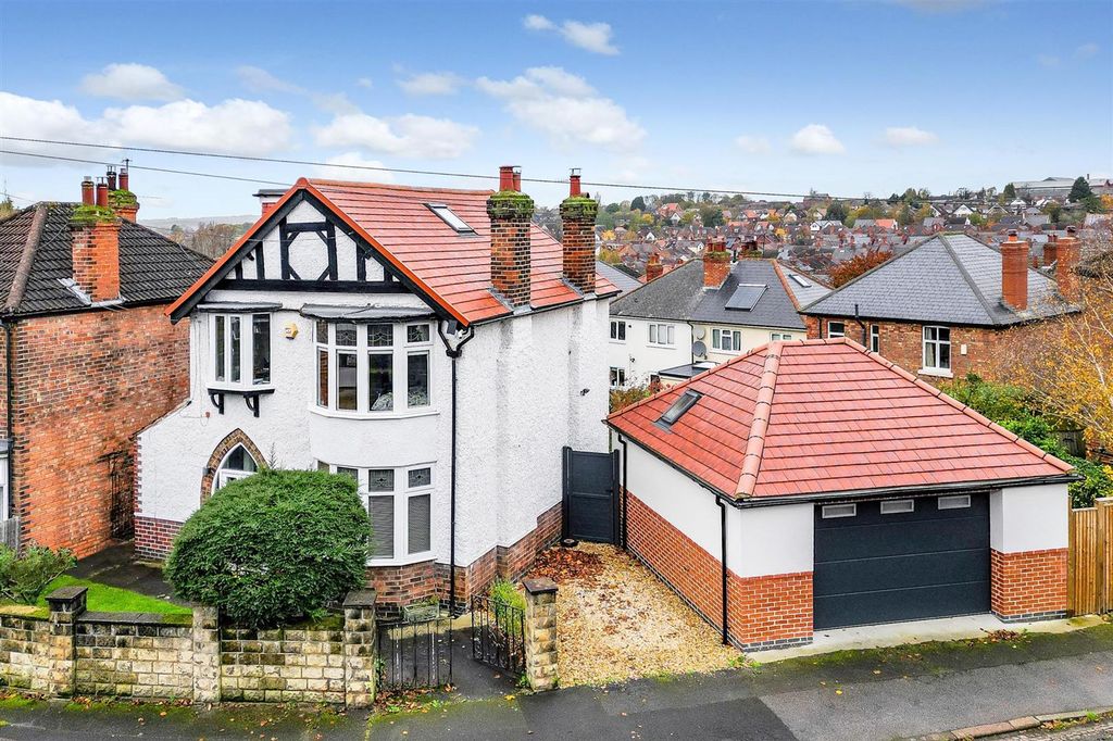 Property photo 1 of 26