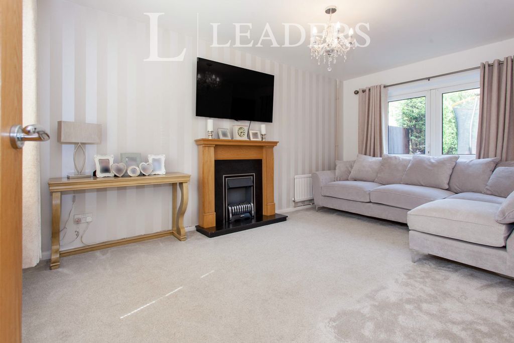Property photo 2 of 10 00214494-2Bd0-Ec11-A