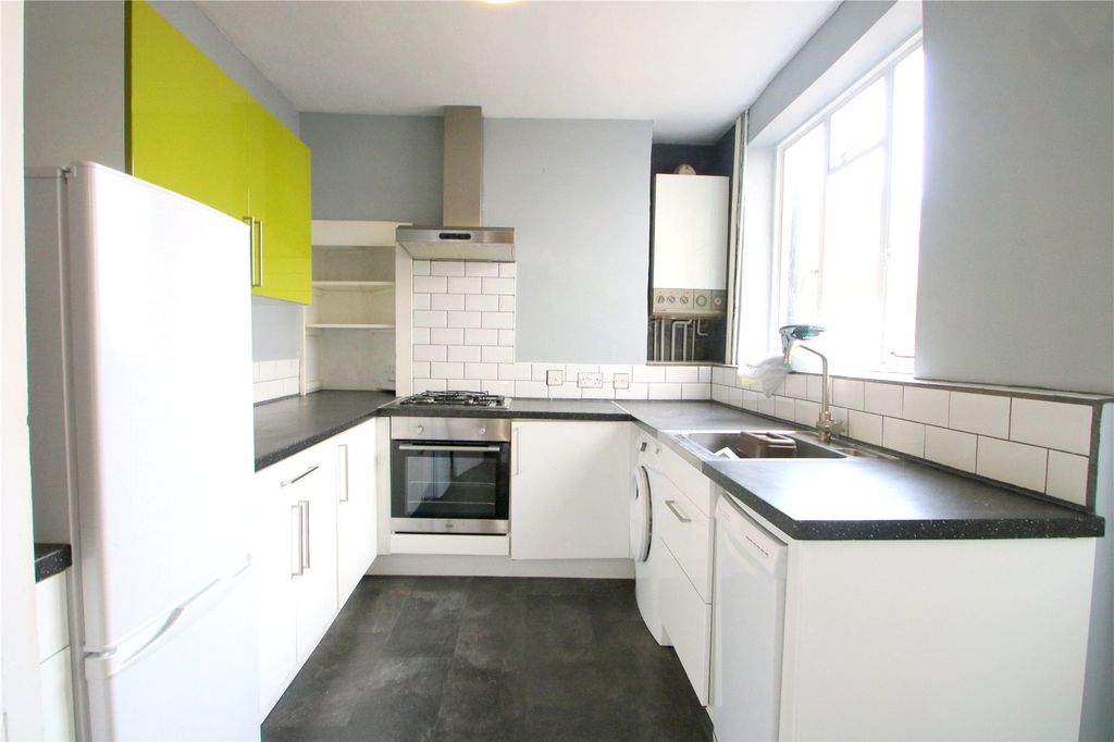 Property photo 2 of 12 Picture No. 06