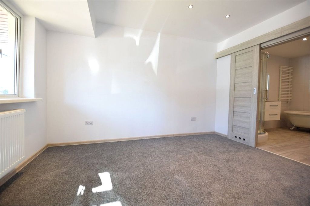 Property photo 3 of 9 Picture No. 03