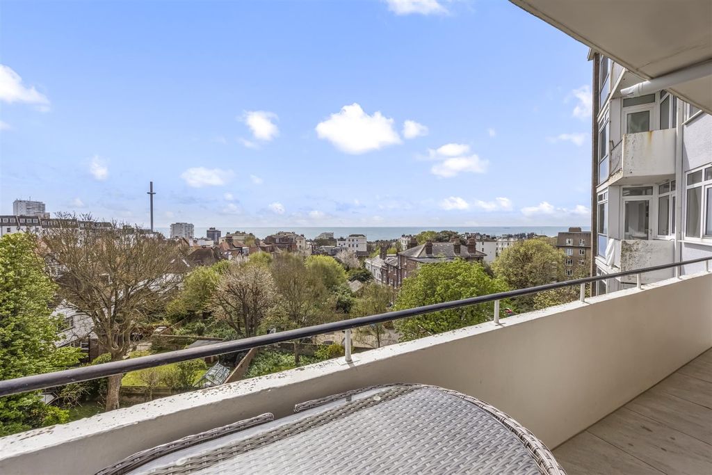 Property photo 1 of 14 Furze Hill, Furze Hil Court, 37-010.Jpg