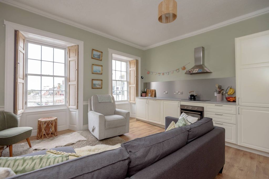 Property photo 3 of 19 Property Image 3