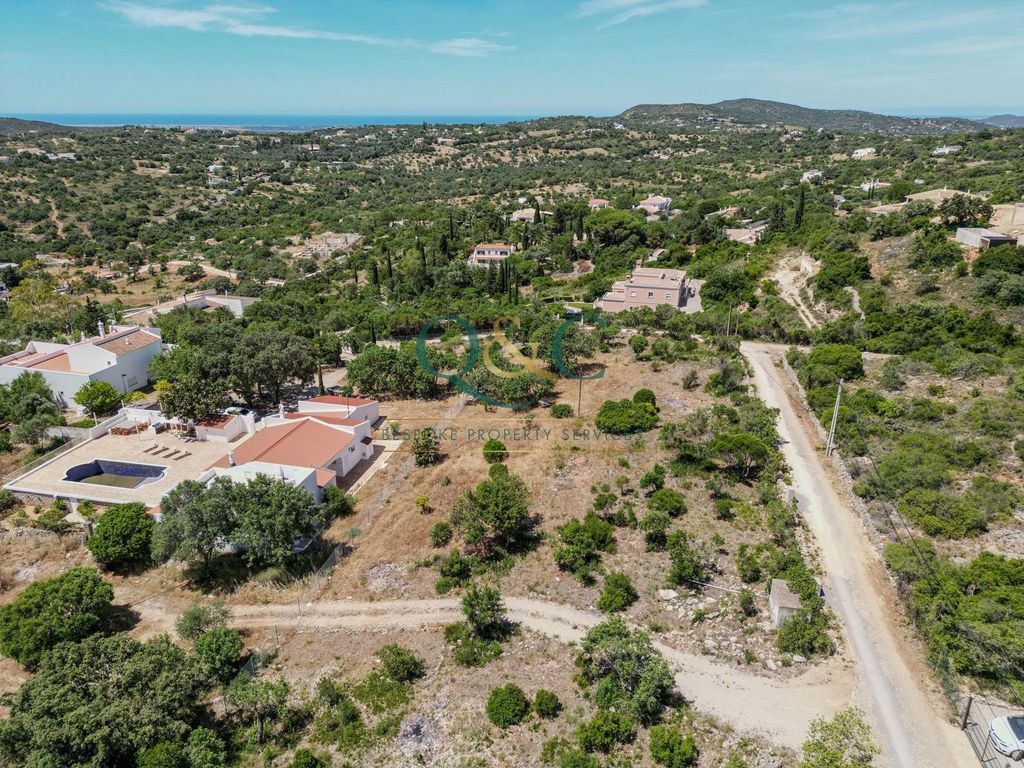 Property photo 1 of 9 Elevated Urban Plot With Panoramic Views In Quinta Das Raposeiras