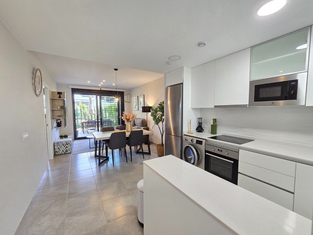 Property photo 3 of 26