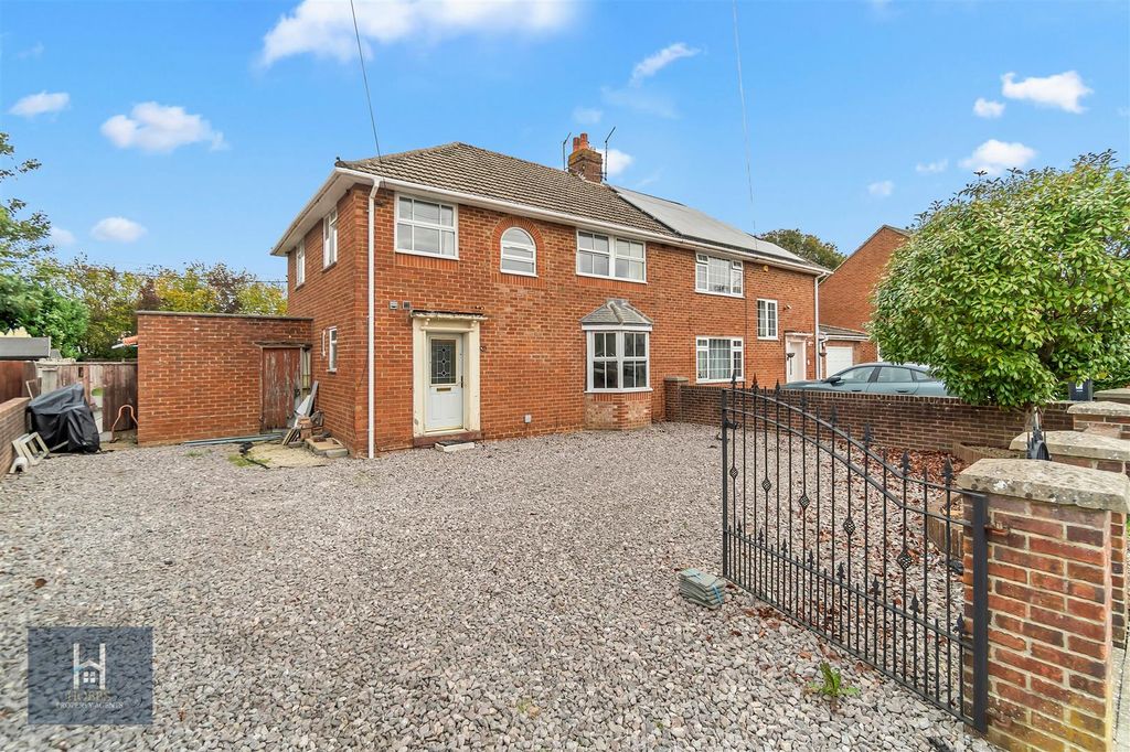 Property photo 1 of 22 Dsc09999.Jpg