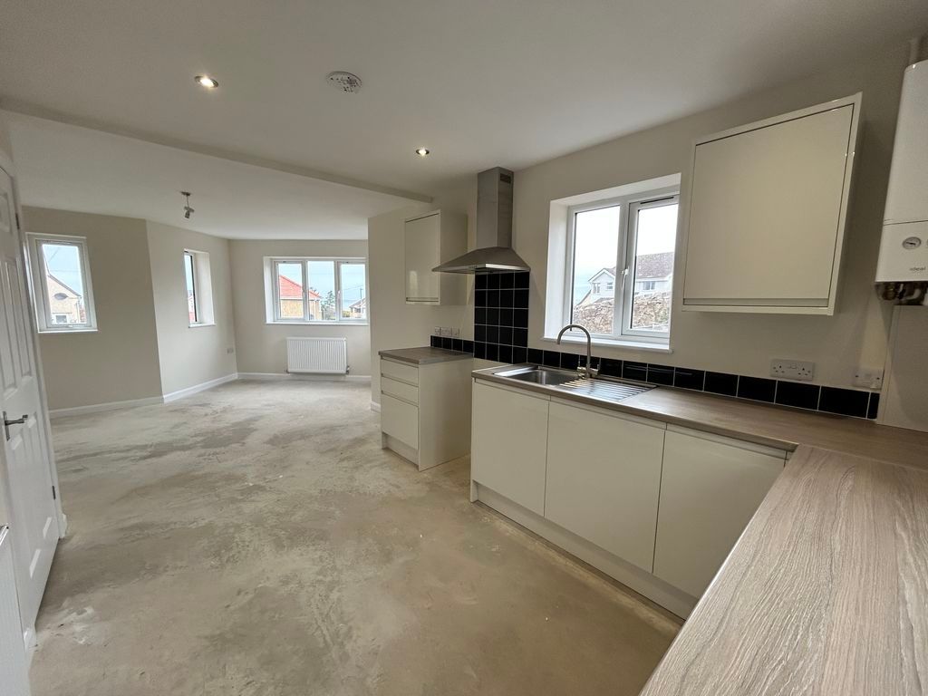 Property photo 3 of 13 Photo 3