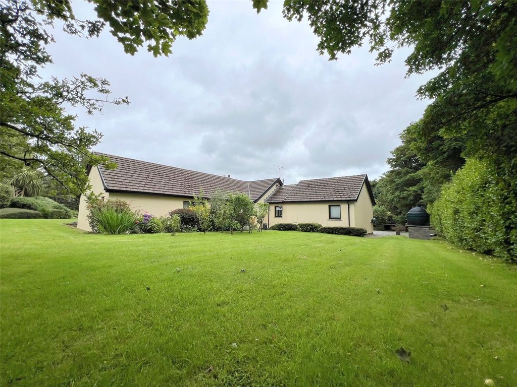 Property photo 2 of 45 Picture No. 27