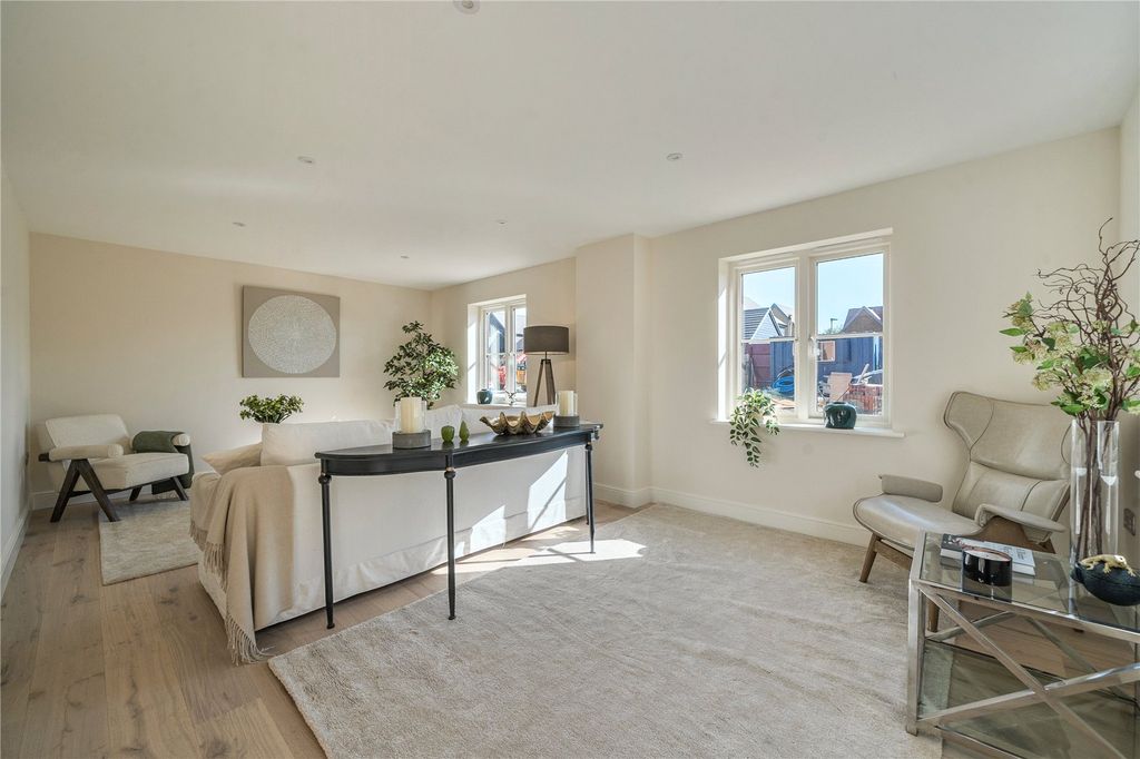 Property photo 3 of 11 Living Area