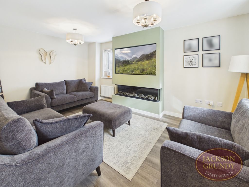 Property photo 3 of 19 Ash Tree Road