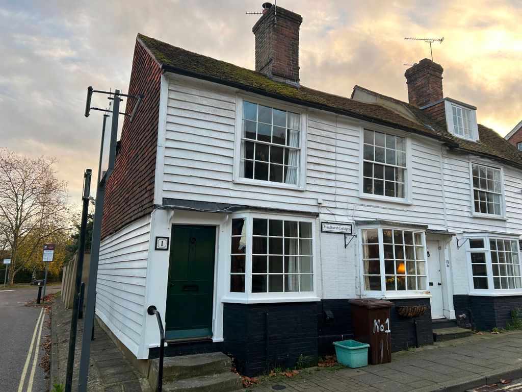 Property photo 1 of 8