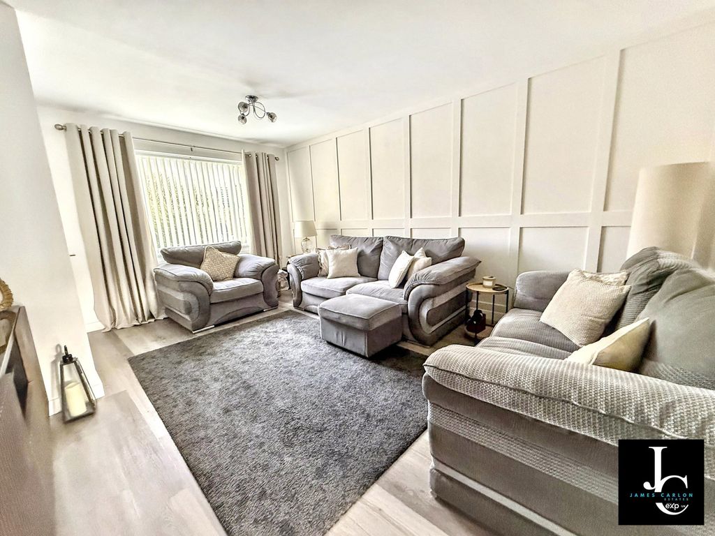 Property photo 3 of 24