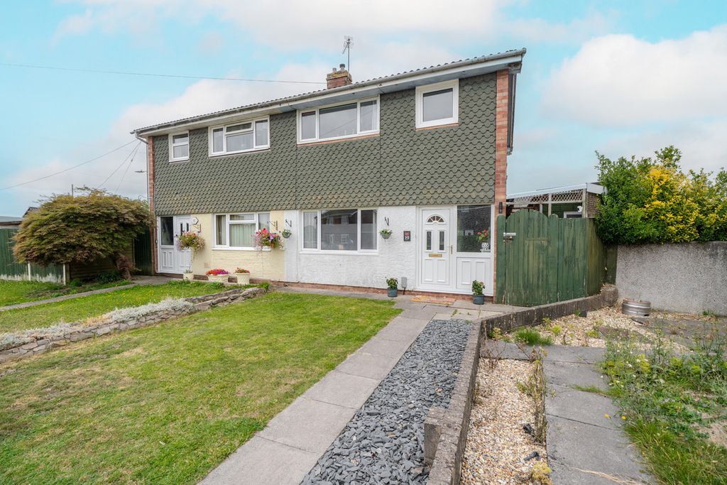 Property photo 1 of 27