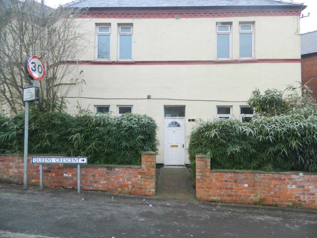 Property photo 2 of 7