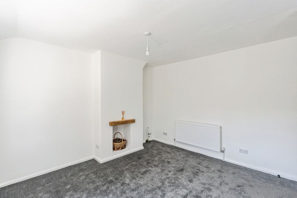 Property photo 3 of 15 Pbox-Img.Jpg