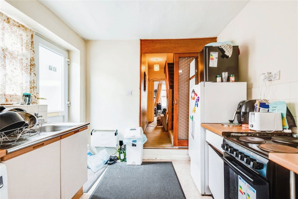 Property photo 3 of 11 Picture No. 05