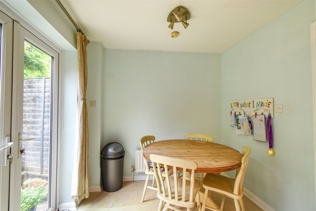 Property photo 3 of 14 Picture No. 06