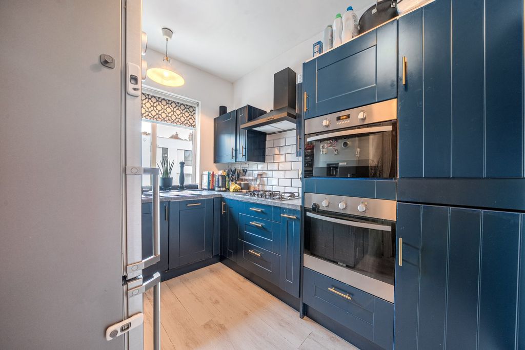 Property photo 3 of 9 Picture No. 08